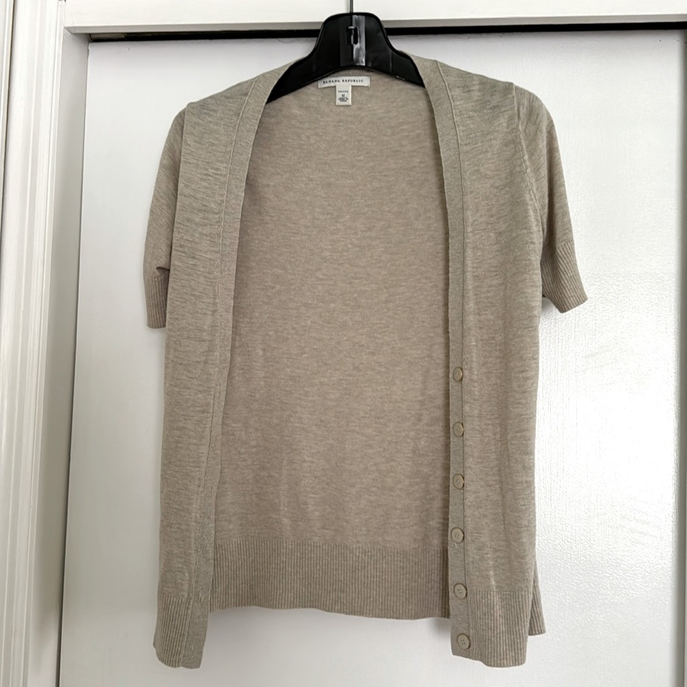 Banana Republic cardigan; short sleeves; below the hip